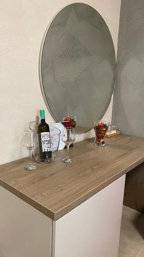 Lotus Exclusive Bed & Breakfast Năvodari Екстериор снимка